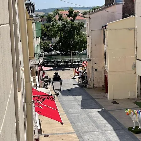 Apartament Le Cocon De Sasha - Hyper Centre - Full Climatisation - Proche Gare - Canape Convertible Verdun