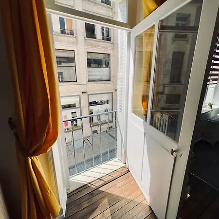 Apartment Le Cocon De Sasha - Hyper Centre - Full Climatisation - Proche Gare - 1 - Canape Convertible - Gere Par Presta-zen'services *